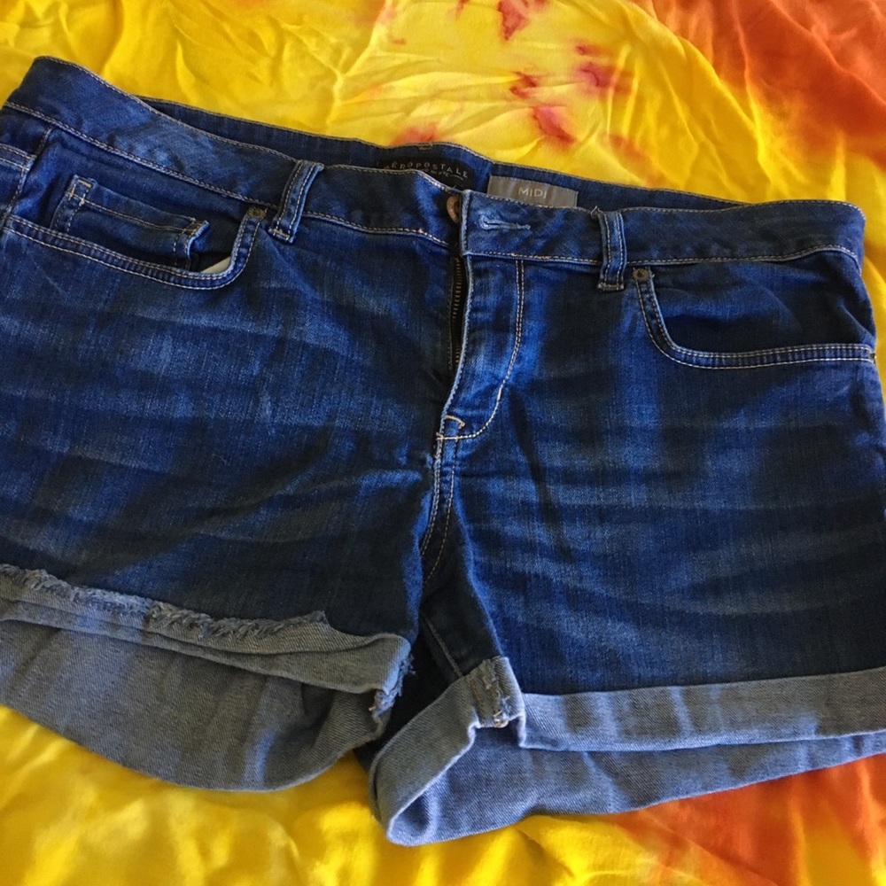 Aeropostale size 14 midi shorts